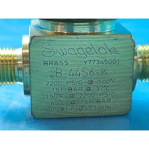 Válvula de Bola de Latón Swagelok de 1 Pieza Serie 40 B-4456-K Usada Como Está, Piezas de Equipos Legacy Semiconductor - Product Image 3