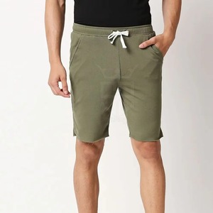 Pantalones Cortos Deportivos de Alta Calidad, Duraderos y Cómodos, en Colores Lisos, los Más Populares, Hechos en Pakistán - Product Image 2