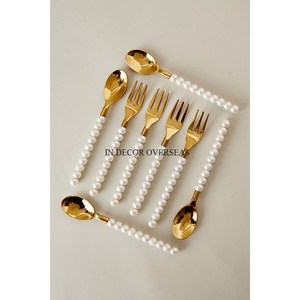Cuillères à thé élégantes en acier inoxydable argenté avec manches en pierres vertes, ensemble de couverts décoratifs pour service de traiteur de mariage - Product Image 3