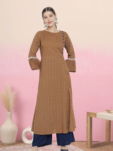 Vente en gros : Kurti d'été imprimé floral coupe trapèze en viscose marron, vêtement ethnique décontracté et confortable pour femme, protection solaire - Product Image 4
