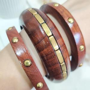 Meilleures ventes : Bracelet manchette en bois naturel avec clous en laiton doré, fait main, bijoux de mode pour femme, collection vente en gros et au détail - Product Image 6