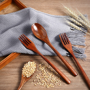 Ensemble de couverts en bois naturel avec cuillère et fourchette, vaisselle écologique faite à la main, cuillère à pâtes, nouilles et dessert - Product Image 1