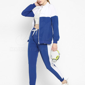 Survêtements pour femmes en coton de qualité supérieure, style signature, toucher doux, tissu respirant, confortables pour l'entraînement et les exercices, vêtements de sport en vente - Product Image 4