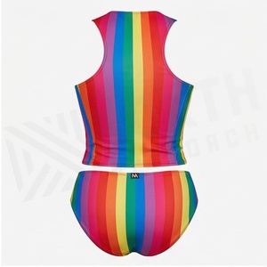 Ensemble tankini 2 pièces à rayures arc-en-ciel avec haut court à col haut et fermeture éclair sur le devant et bas de maillot de bain hipster pour femme - Product Image 2