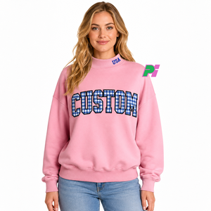 Sweat-shirt rose à col montant avec lettres en vichy et broderie sur le col, sweat-shirt personnalisé à col montant pour femme, pull pour l'automne - Product Image 1