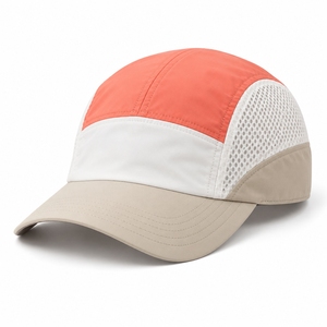 Gorras de running flexibles con bandas absorbentes de sudor y cierres ajustables para un uso cómodo durante el día. - Product Image 2