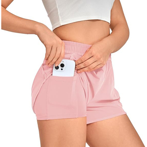Shorts de sport taille haute rose clair pour femme en polyester respirant, avec taille élastique smockée, pour la course et l'entraînement - Product Image 2