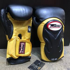 Fair <b>Tex</b> Customized Muay Thai Boxing Gloves Sparring Kickboxing Training PU Leather High Quality Waterproof Breathable - Product Image 2