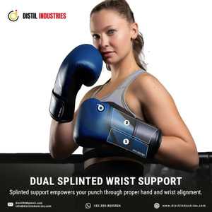 Premium Quality Leather Boxing Gloves with Adjustable Wrist <b>Strap</b> Customizable Logo and Color for Training - Product Image 4