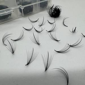 Extensions de cils pré-faits Wispy 5D/7D/9D, faits à la main, naturels, longs, noir mat, en cheveux synthétiques PBT coréens - Product Image 2