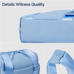 Sac de sport en polyester bleu clair avec sangle réglable et compartiment intérieur pour usage occasionnel, sac de sport avec contraste - Product Image 4