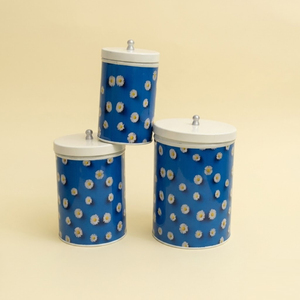 Juego de 3 Recipientes de Hierro con Estampado Floral Azul, Tarros de Almacenamiento de Cocina de Metal Estilo Vintage para Alimentos, Té, Café, Azúcar - Product Image 1