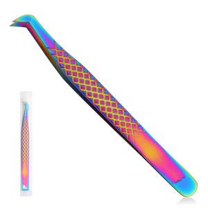 Pinces à cils en acier inoxydable de haute qualité, écologiques, avec grip diamanté, revêtement plasma multicolore, précision. - Product Image 1