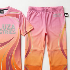 Uniformes de cheerleading personnalisés sublimés avec inserts en mesh, vêtements de cheerleading professionnels pour la compétition et le succès - Product Image 3