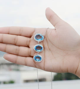 Collar de topacio azul cielo natural Trinity al por mayor con plata de ley 925, estilo de lujo, en venta - Product Image 1