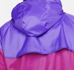 Veste de sport coupe-vent à capuche pour homme, style color block, fermeture éclair, en polyester, coupe régulière, idéale pour le printemps - Product Image 6