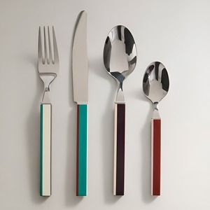 Beautiful colored handles metal cutlery set offers enduring performance while elevating the aesthetics of your meals new item - Product Image 2