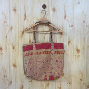 Sac fourre-tout matelassé léger de style bohème, couleur unie, grande capacité, en coton, sac à bandoulière pour femme, toutes saisons, ouvert - Product Image 1