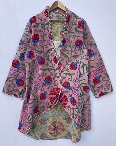 Chaqueta de Algodón Bordada Reversible y Transpirable, Estilo Boho Kantha, Hecha a Mano, Textil Indio - Product Image 4