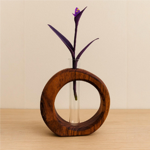 Vase à fleurs en bois de haute qualité, arrangement créatif, décoration d'intérieur, ornement artisanal, fourniture en gros de vases à fleurs en bois - Product Image 6