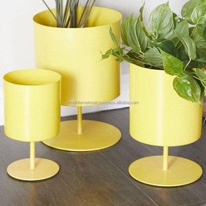 Wholesale Indoor Outdoor Decoration <b>Succulent</b> <b>Planter</b> Gold Cylinder Metal Flower Pots for Balcony - Product Image 5