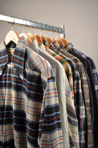 Chemises en flanelle décontractées à manches longues pour hommes grandes tailles, 100 % coton, à carreaux, avec fermeture boutonnée dissimulée et coupe ample – Vente en gros - Product Image 5