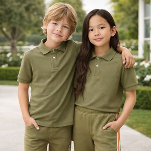 เสื้อโปโลเด็กคุณภาพสูงขายส่งแบบ OEM ผ้าฝ้าย ปักโลโก้ได้ตามต้องการ เสื้อโปโลเด็กผู้ชายผ้าฝ้ายถักสำหรับฤดูร้อน เสื้อผ้าเด็กบังกลาเทศ - Product Image 1