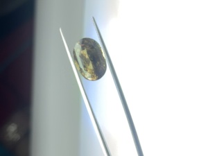 หินอะเล็กซานเดรต์ทรงรีขนาดใหญ่,เครื่องประดับอัญมณีปี12.60ทรงหลวมแบบไม่ผ่านการบำบัด - Product Image 4