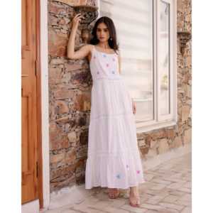 Vestido Floral Blanco Pintado a Mano Talla XS Transpirable y con Cintura Natural para Ocasiones Diarias - Product Image 4