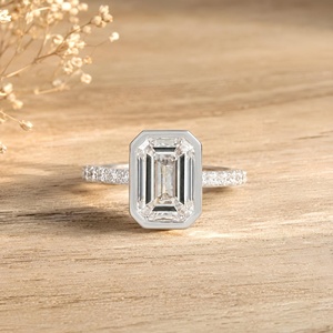 Bague de fiançailles en or massif 10K 14K 18K avec émeraude 3.01CT et diamant de laboratoire taille ronde 0.30CT sertis pavé – Design de joaillerie fine - Product Image 2