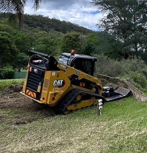 Heavy Duty CAT 299D3 Compact <b>Track</b> Loader with Rubber <b>Tracks</b> Strong Skid Steer Front Loader Equipment Perfect for Earthmoving - Product Image 6