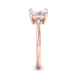 Anillo de Plata S925 con Moissanita Solitario en Forma de Princesa y Acento de Trillón Puntiagudo para Cena, Eventos Sociales, Regalo, Fiesta, para Mujer - Product Image 6