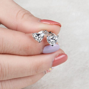 Elegantes Pendientes de Diamantes en Forma de Corazón, Cultivados en Laboratorio, Certificados por IGI, Color D E F, Claridad VVS VS, Oro, Oro Rosa, Oro Blanco, Plata - Product Image 3