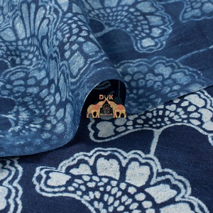 Tissu imprimé indigo bleu indien en gros, tissu imprimé en coton pour robes - Product Image 6
