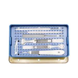 Juego de 8 Instrumentos Quirúrgicos Ortopédicos y Oftálmicos para el Manejo del Calázion, con Bandeja, Kit Quirúrgico de Acero Inoxidable Estéril - Product Image 1