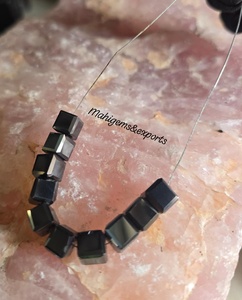 Perles carrées en moissanite noire de 7 mm, taille cube, facettées, pierres de moissanite en vrac pour la fabrication de bijoux - Product Image 6