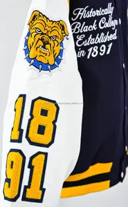 Chaqueta Universitaria Personalizada OEM 2026 para Hombre con Cuello Alto, Logotipo Bordado en la Parte Delantera, Mangas de Lana y Cuero - Product Image 2