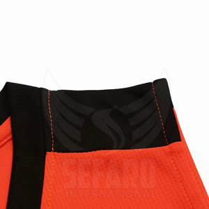 Uniforme de Baloncesto Sostenible y Cómodo, Uniforme de Baloncesto de Tela Suave con Logotipo Personalizado Impreso - Product Image 4