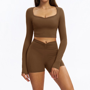 Conjunto Deportivo para Mujer, Modelo Nuevo, Elástico, Transpirable, con Logotipo Personalizado, para Yoga, Gimnasio, Fitness, Top de Manga Larga y Pantalones Cortos - Product Image 3