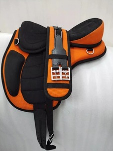 Selle synthétique sans arceau Freemax de qualité supérieure + sangle de 15 pouces disponible à l'exportation, qualité et prix imbattables - Product Image 1