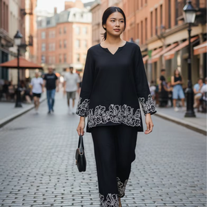 Conjunto de dos piezas para mujer, negro, con bordado de cadena y pantalón con cintura elástica - Product Image 1