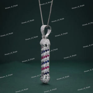 จี้รูปเม็ดยาประดับเพชรโมอิสซาไนต์สุดหรู ผลิตจากเงินแท้ 925 สไตล์ฮิปฮอป สำหรับผู้ชาย - Product Image 2