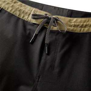 Shorts de bain classiques pour hommes, couleur unie, séchage rapide, pour l'été, avec ceinture élastique et doublure en maille, bas décontractés - Product Image 3