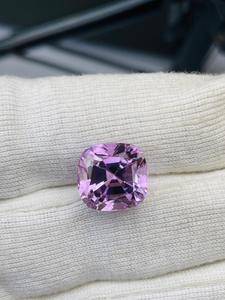 Piedra preciosa de kunzita natural con corte cojín de 11.66 ct, calidad AAA, brillo AAA, color agradable, perfecta para pulir, disponible a precio económico. - Product Image 3