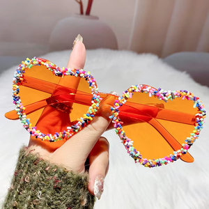 2025 New <b>Sunglasses</b> Women Jelly Colors Frameless Cute Heart-shaped One-piece <b>Sunglasses</b> Hand-drilled Love Diamond <b>Sunglasses</b> - Product Image 1