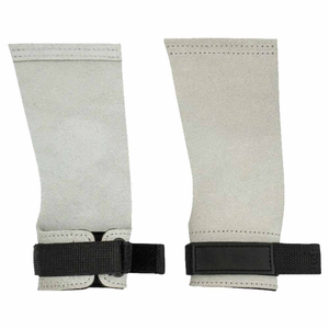 Empuñaduras de Gimnasia Directas de Fábrica con Marca Personalizada, Protección de Palma de Cuero de 3 Orificios, Accesorios de Fitness Duraderos para Gimnasio - Product Image 1