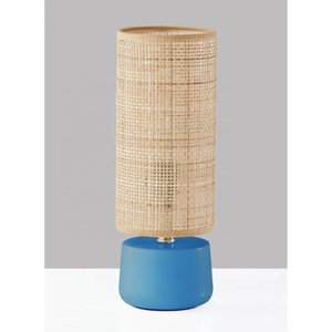 Lámpara de mesa de ratán ecológica de diseño moderno Art Deco, lámpara de cerámica hecha a mano para dormitorio de Hotel, venta al por mayor de Vietnam - Product Image 3