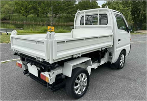 Camion à benne basculante SUZ U KII 4x4 de 1997, en bon état - Product Image 3