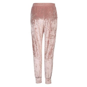 2024 à la mode sur mesure nouveau survêtement en velours pour dames dernière conception jogging deux pièces ensemble de fermeture éclair pour les femmes - Product Image 6