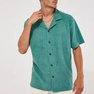 Camisa de Hombre Verde Espuma Marina de Felpa con Botones 2026, Corte Relajado Casual de Verano, Cuello Camp, Ropa de Vacaciones HD - Product Image 4